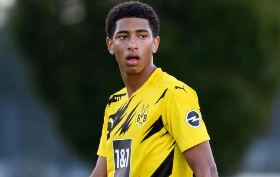 掘金核心连续两场三双（掘金领袖两战连拿三双）