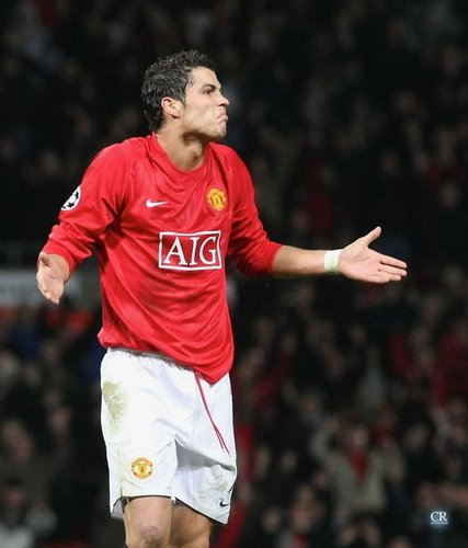 利物浦球员国家队战报：罗伯逊90场里程碑率队进军世界杯（利物浦国脚战况：罗伯逊第90场里程碑，率队挺进世界杯）