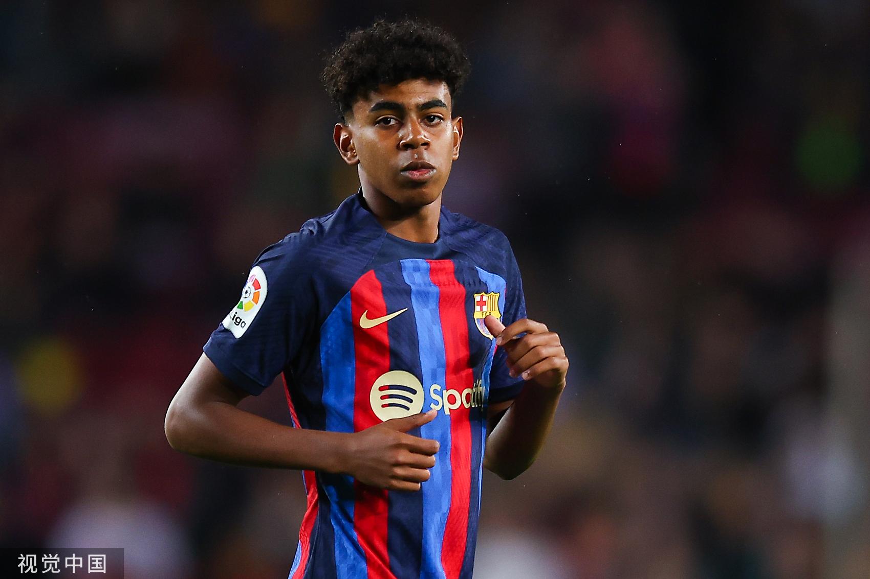 伊萨克到来-红军的首发怎么排？（伊萨克入队，红军首发该如何搭配？）