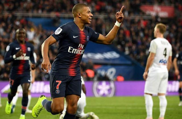 NBA历史第十次出现！约基奇&穆雷同场同砍30+10助攻（NBA史上第10次纪录：约基奇与穆雷同场各砍30分并送出10次助攻）